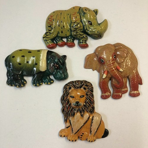 Ceramic resin wall decor - or,